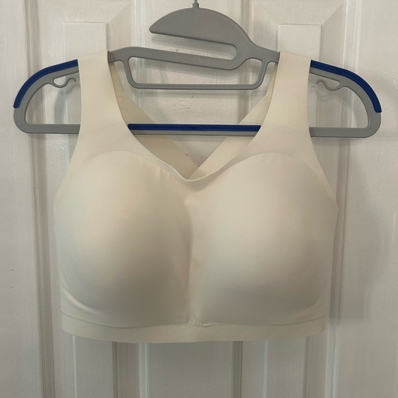 Lululemon Size 34E Enlite Bra White - Picture 2 of 6